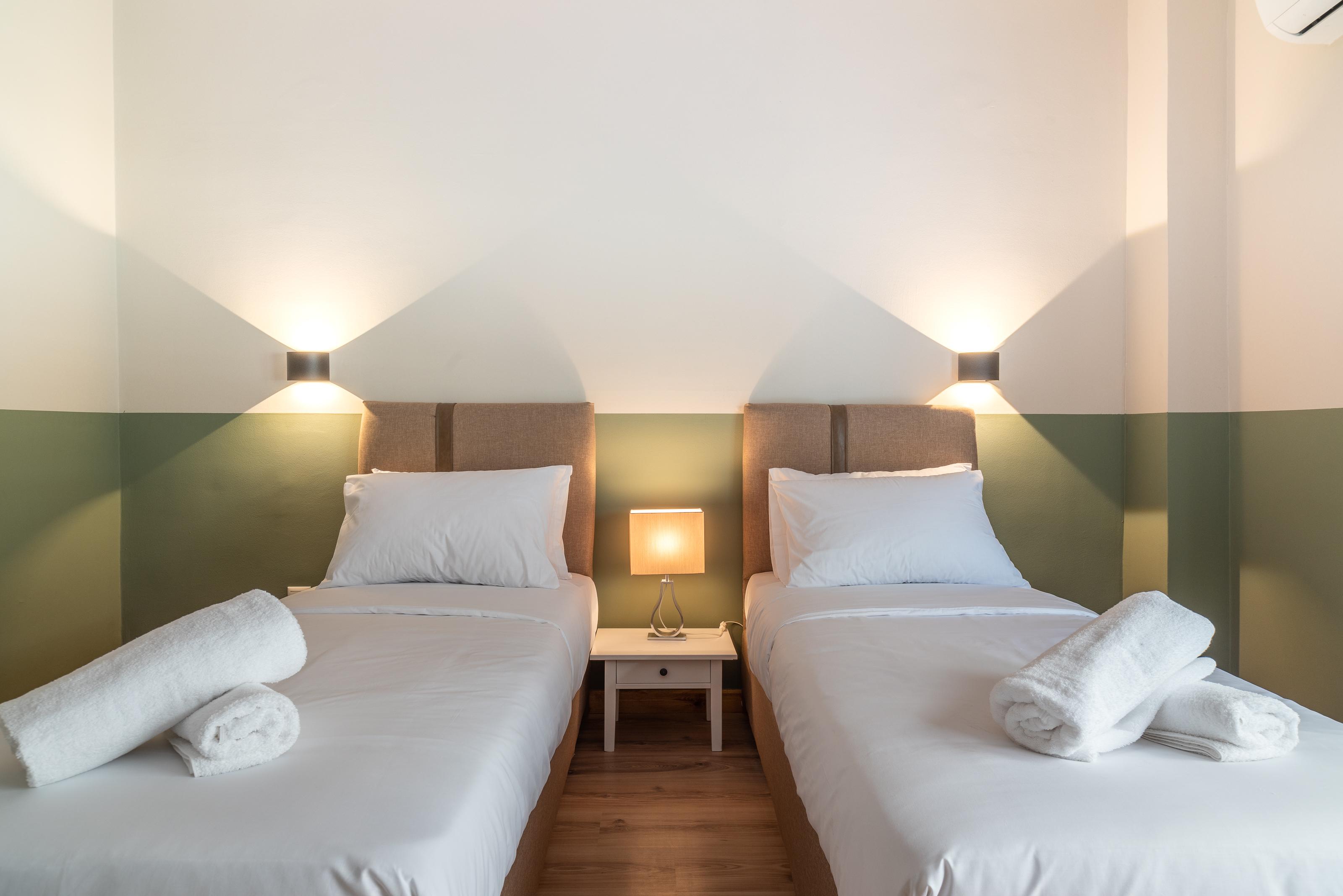 Tier Collection Hotel Athena Bagian luar foto